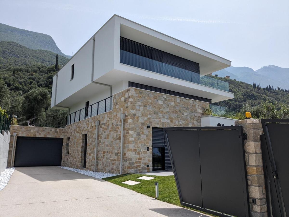 Olivo Luxury Apartments Malcesine Exterior foto